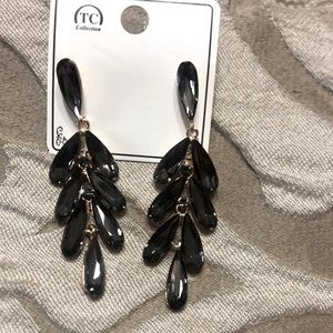Dark grey earrings